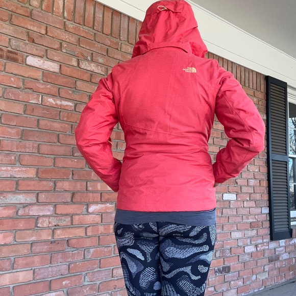 The North Face 3-in-1 Triclimate Jacket - Picture 3 of 14